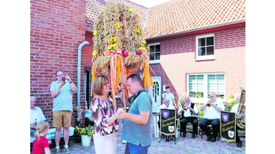 Nienbrügger „Feierbiester” tanzen bis in die Nacht (Foto: pp)