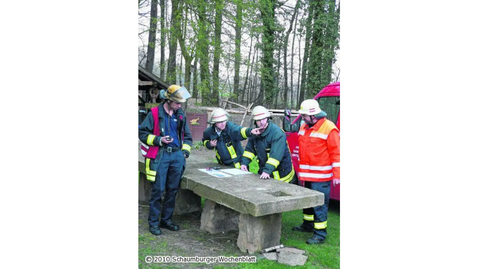 Großübung der Feuerwehren am Forsthaus (Foto: al)
