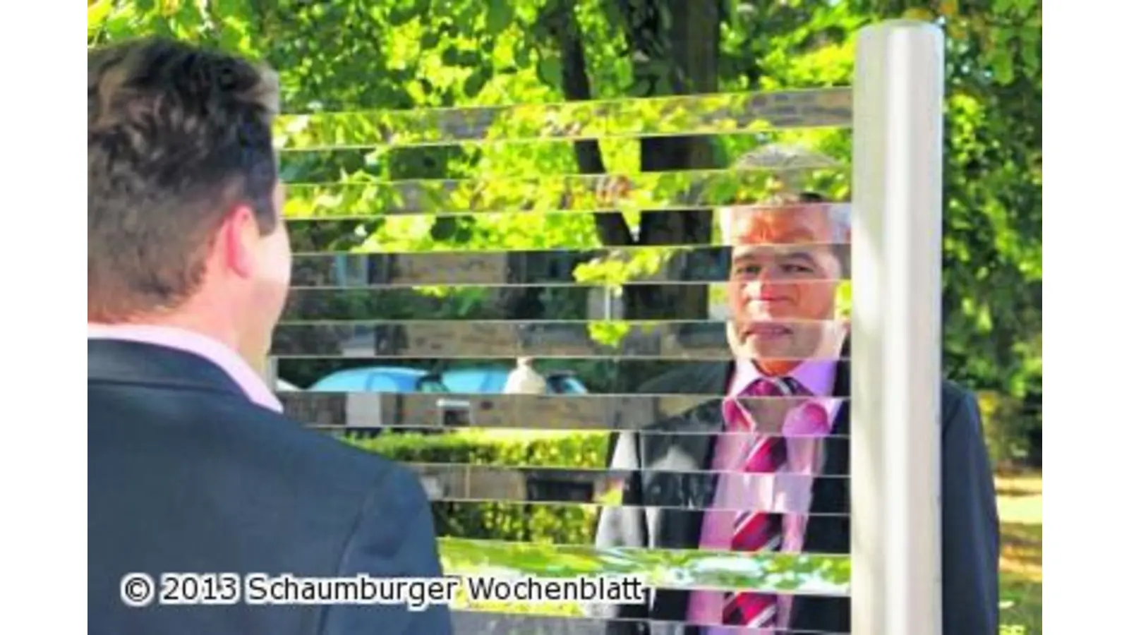 Beschädigter Streifenspiegel sorgt für Empörung (Foto: red)