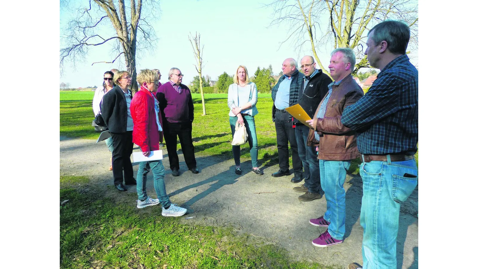 Auch junge Kicker dürfen in den Volkspark (Foto: al)