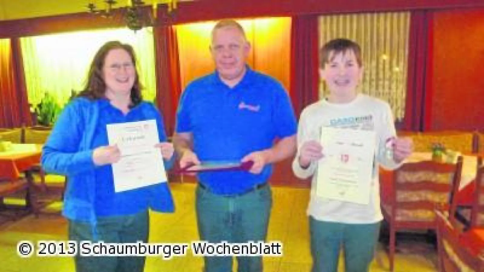 Eine Landesehrennadel in Gold für Daniela Findeisen (Foto: red)