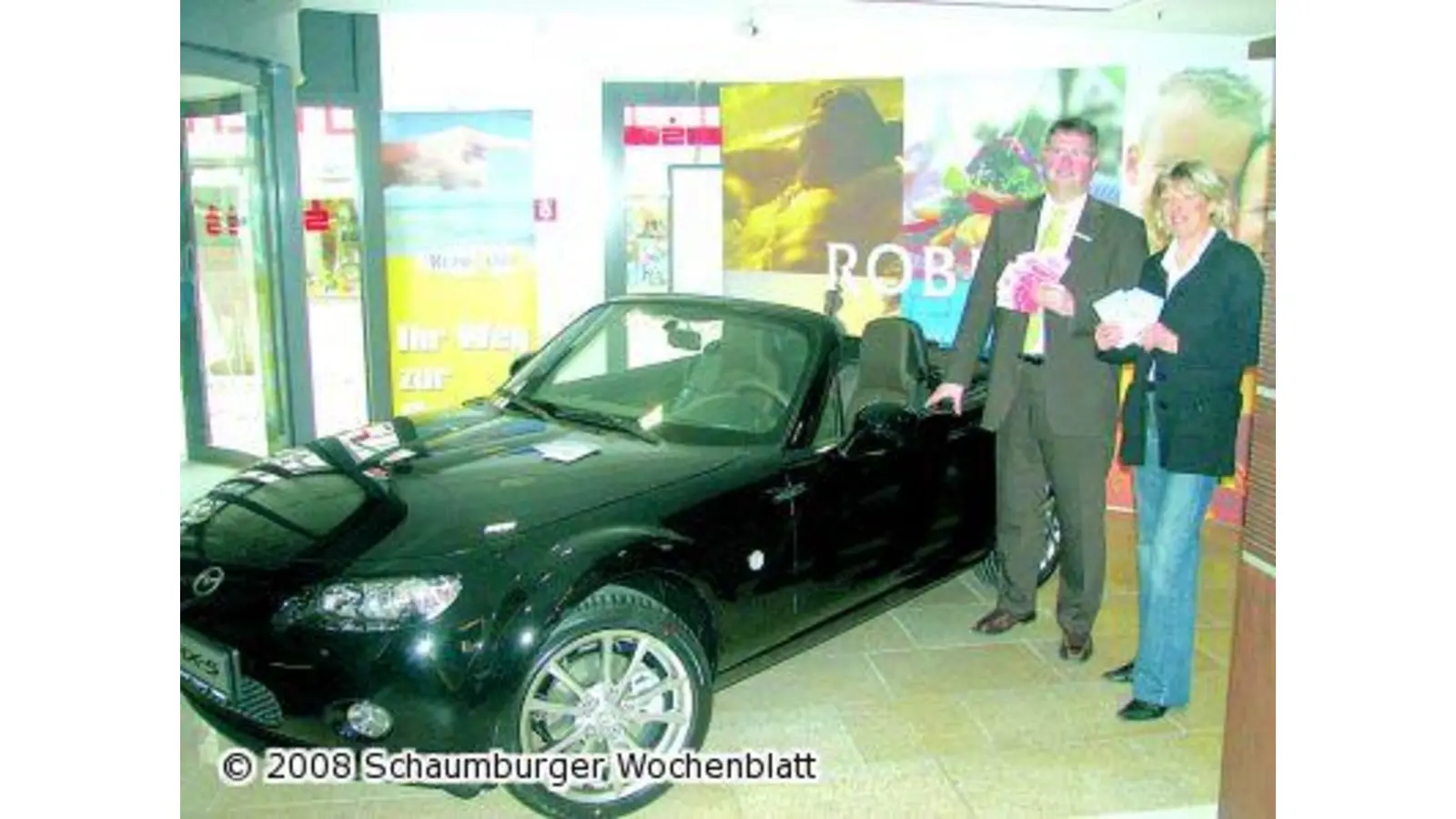 Mit dem schwarzen Cabrio in den verlängerten Wochenend-Urlaub (Foto: km)