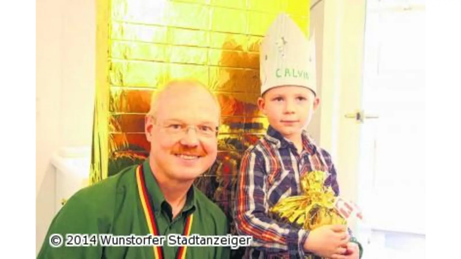 Prinz und Prinzessin gewinnen zahngesunde Schultüte (Foto: gi)