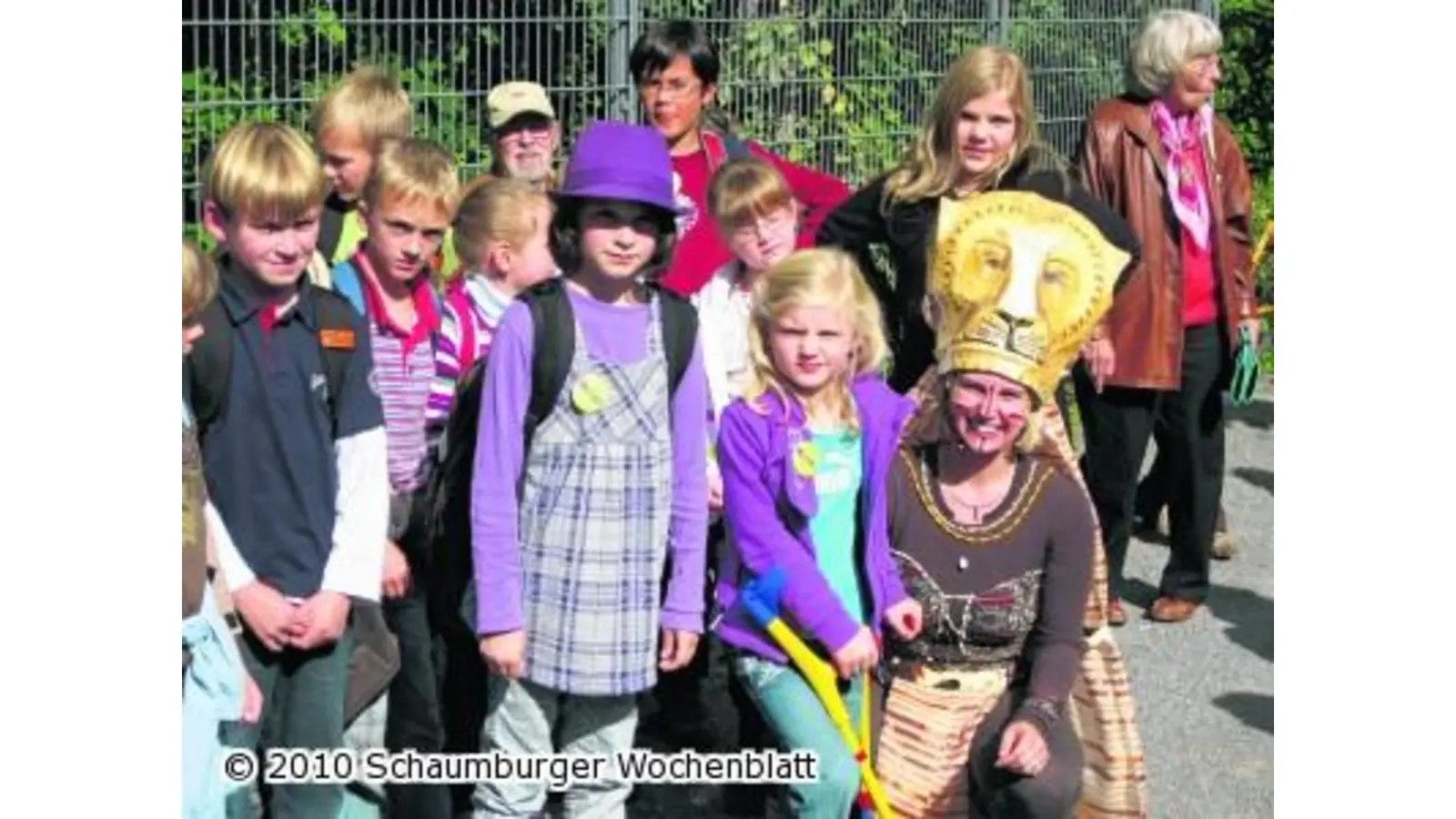 Die Kinder besuchen die Freilichtbühne (Foto: em)