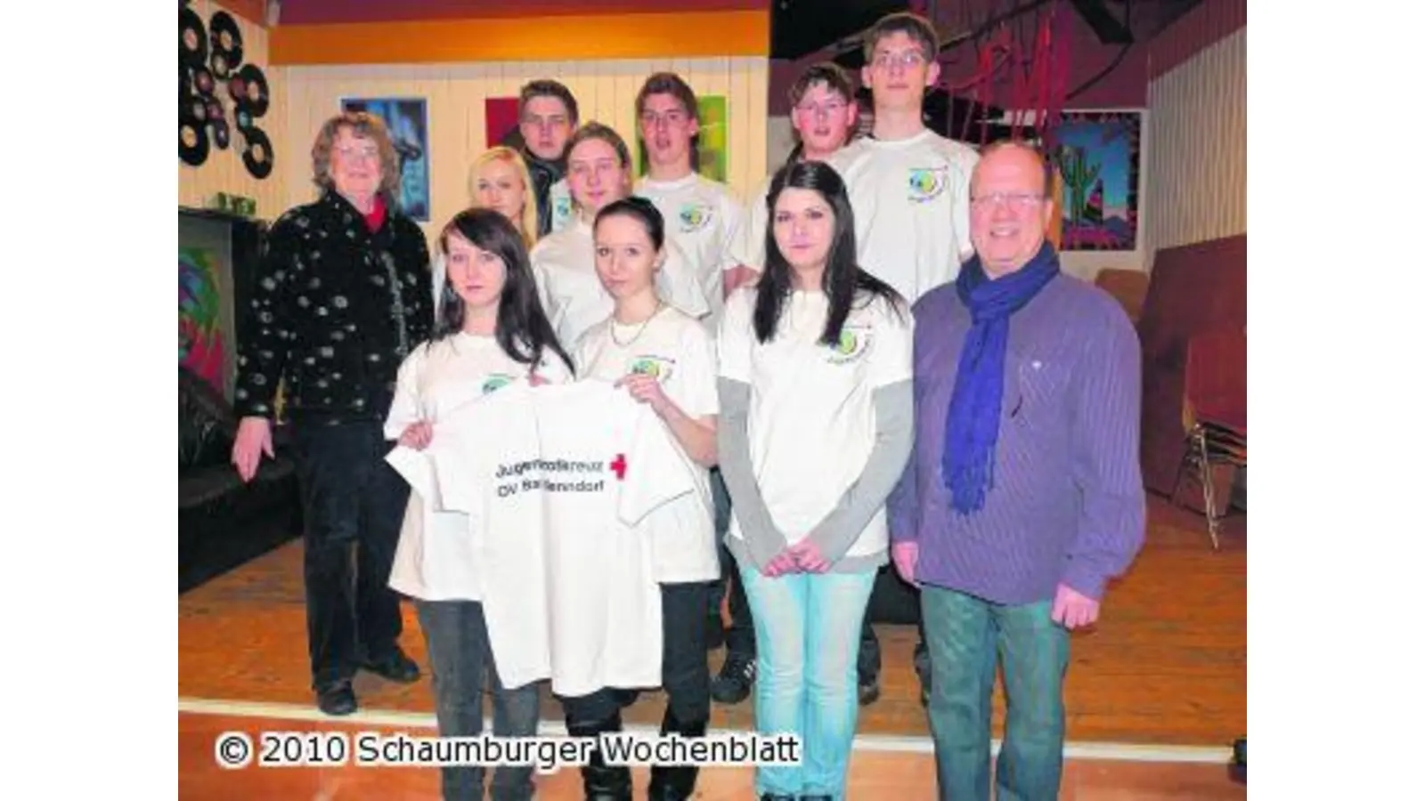 Neue T-Shirts für das Jugendrotkreuz (Foto: pd)