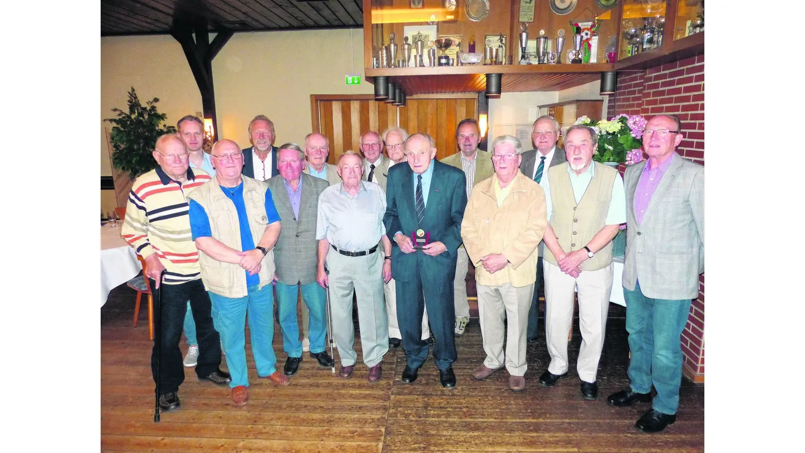 Fußballer erinnern sich an alte Zeiten (Foto: al)