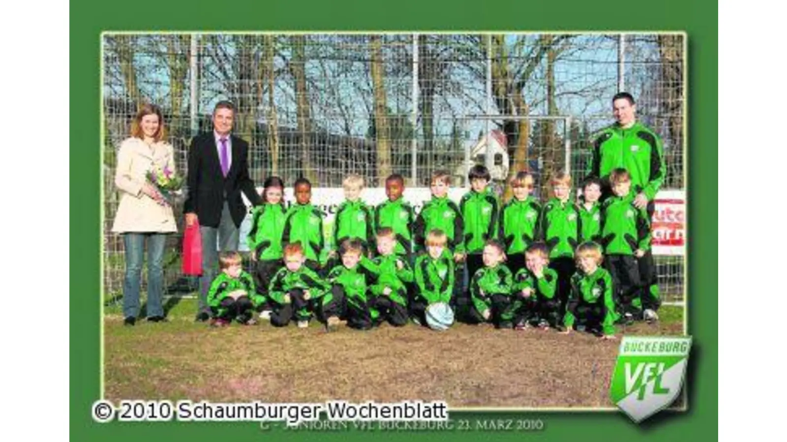 Neue Trainingsanzüge für Bambinis (Foto: red)