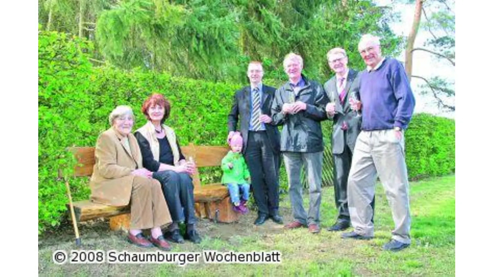 Der Verkehrsverein spendet Sitzbänke (Foto: red)