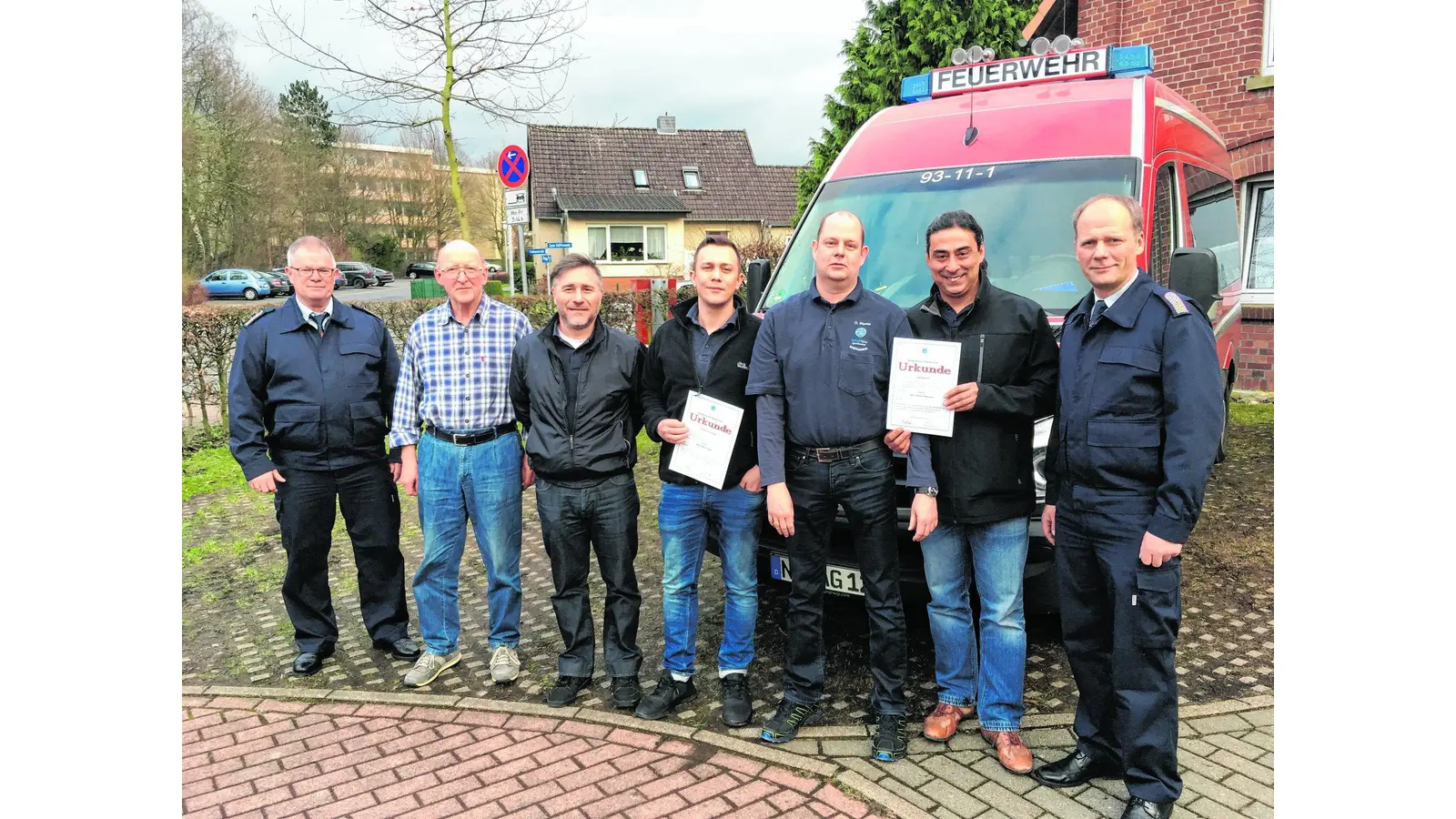 Elf neue Mitglieder für Ardagh-Werkfeuerwehr (Foto: jh)