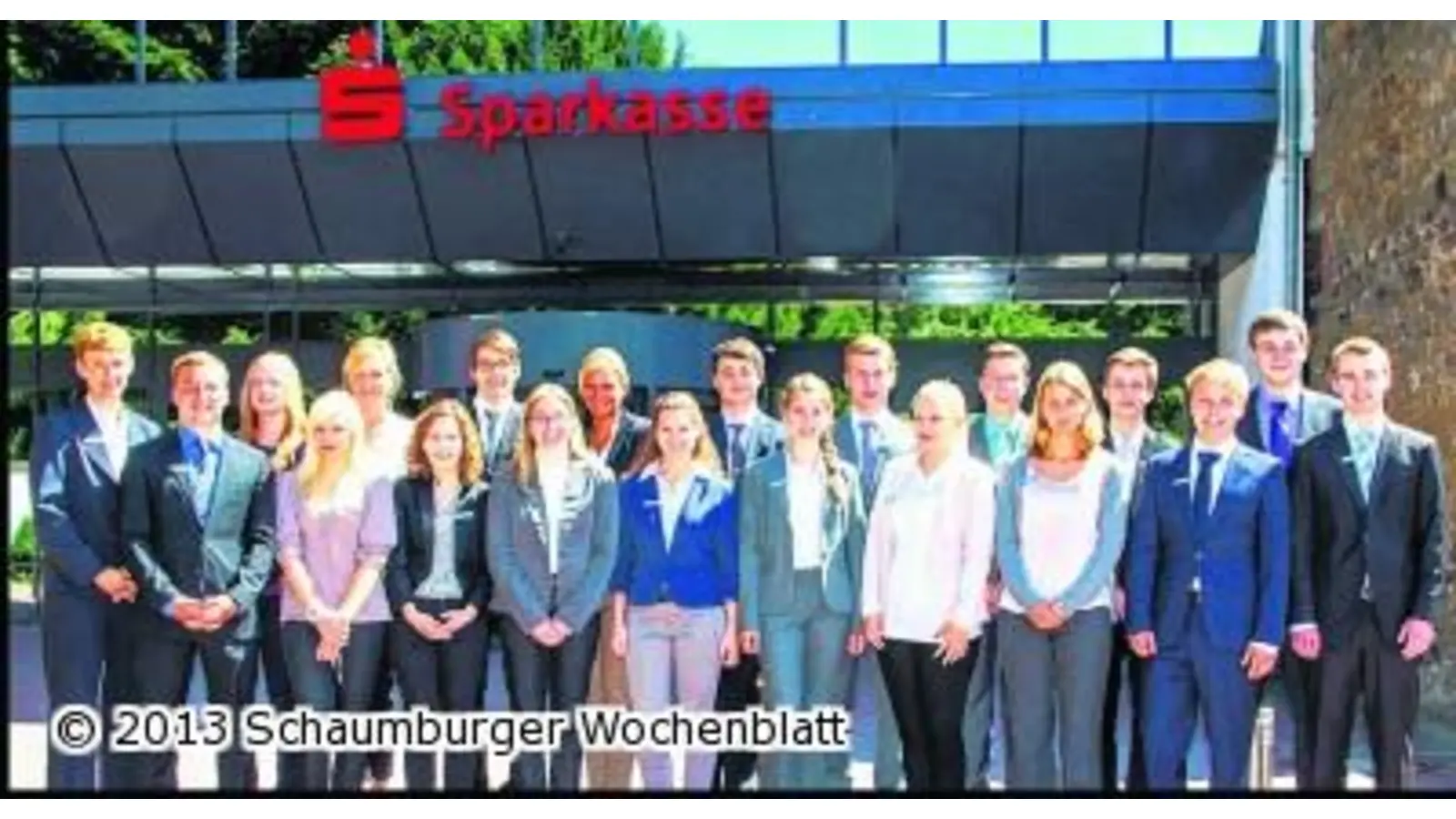 Ausbildungsstart in der Sparkasse Schaumburg (Foto: red)