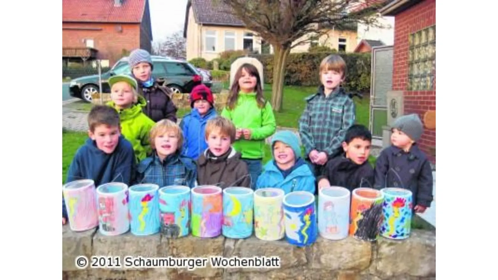 Bunte Laternen selbst gebastelt (Foto: gi)