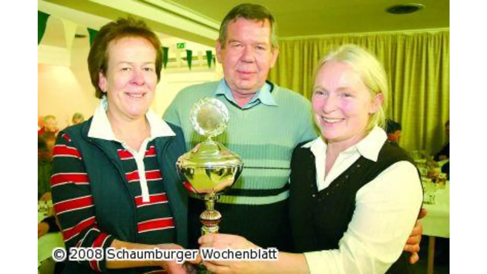 Damen beim Herrenabend (Foto: bb)