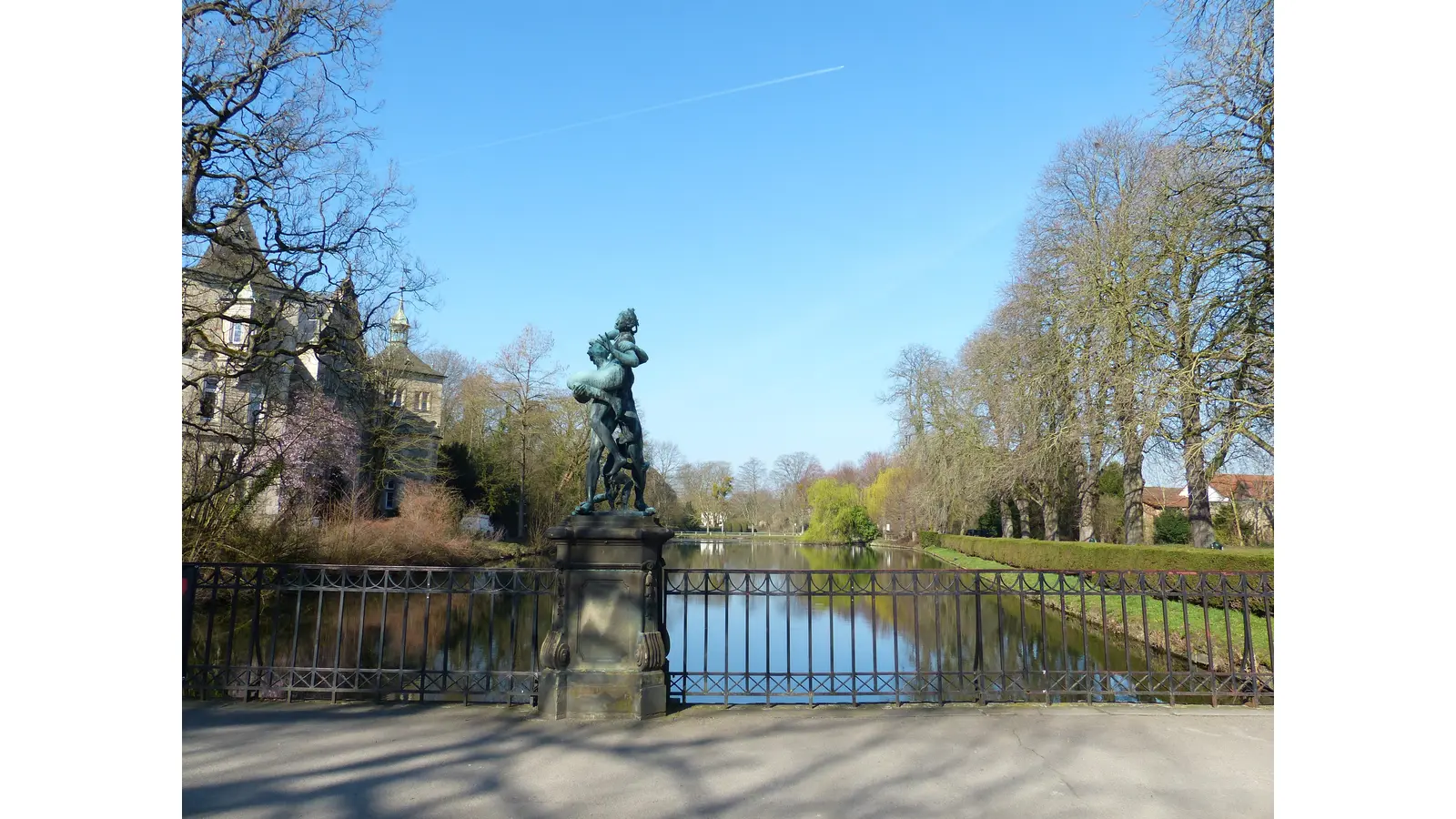 Blick von der Schlossbrücke auf den Schlossgraben. (Foto: privat)
