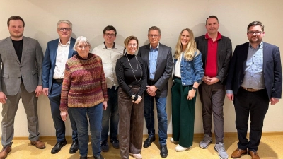 Maximilian Krähmer (v.li.), Wolfgang Seifert, Marlies Bernd-Büschen, Fabian Lühtje, Birte Richter, Roland Schirmer, Ann-Katrin de Moy, André Burghard, Fabian Horn. (Foto: privat)