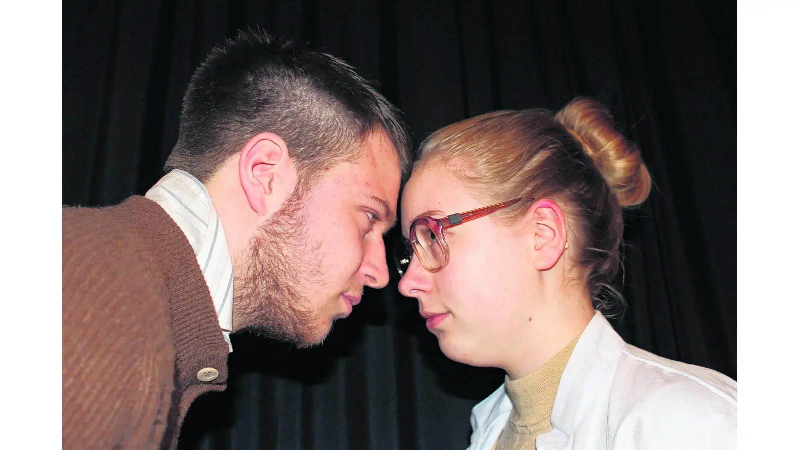 Wissenschaftler mit Sprung in der Schüssel (Foto: ag)