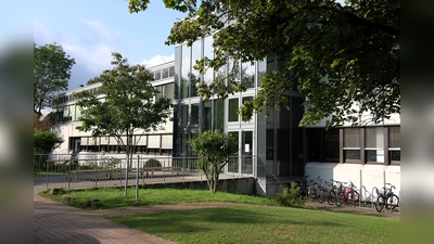 Der Landkreis will das Gebäude des Gymnasiums Adolfinum umfassend modernisieren. (Foto: Borchers, Bastian)