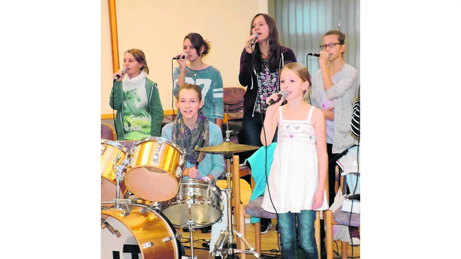 Gottesdienst mit Kinderkantorei (Foto: tau)