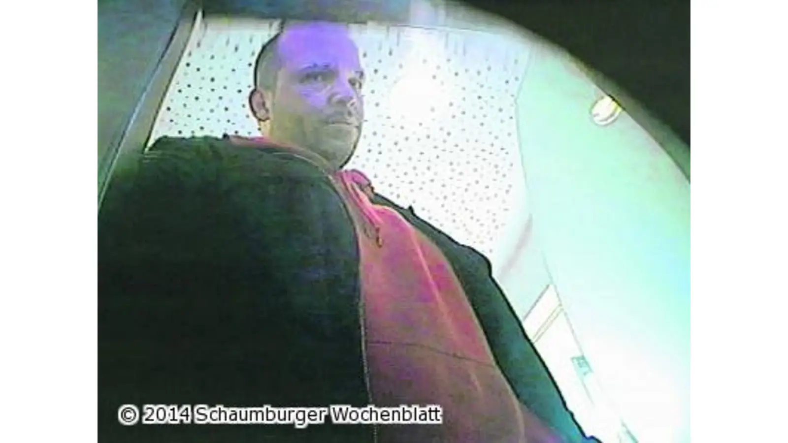 Ein Unbekannter hebt 1000 Euro ab (Foto: mh)