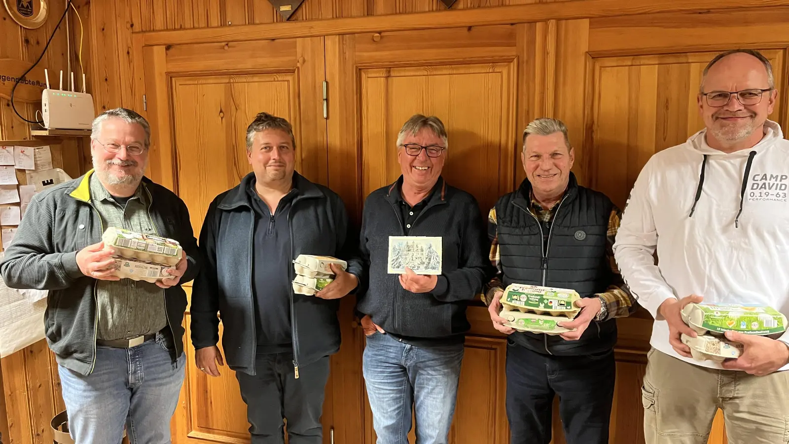 Die glücklichen Gewinner v. links: Arne Großmann, Michael Ehlers, Klaus Günther, Fritz Hoppe und Thorsten Kurz. (Foto: privat)