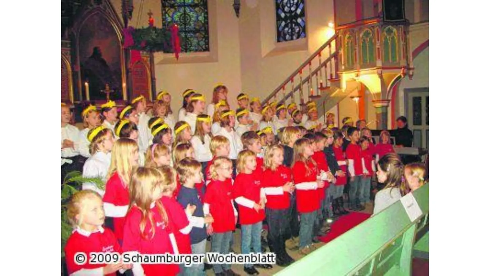 Singschule und Kinderchor begeistern (Foto: em)