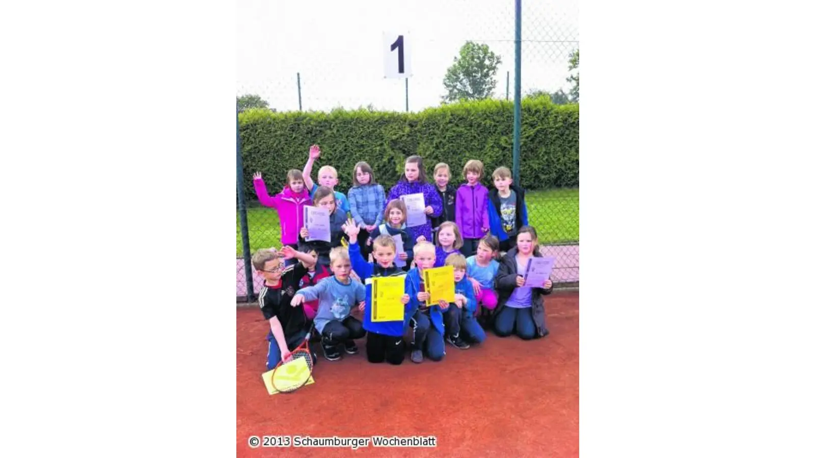 Kleines Dorf spielt ganz großes Tennis (Foto: em)