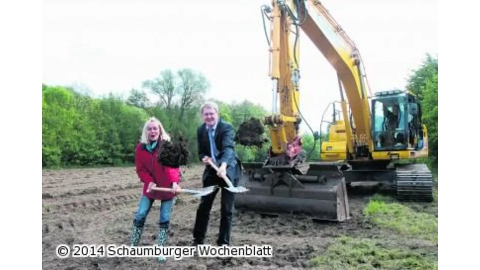 Die Bagger rollen für trockene Keller (Foto: red)
