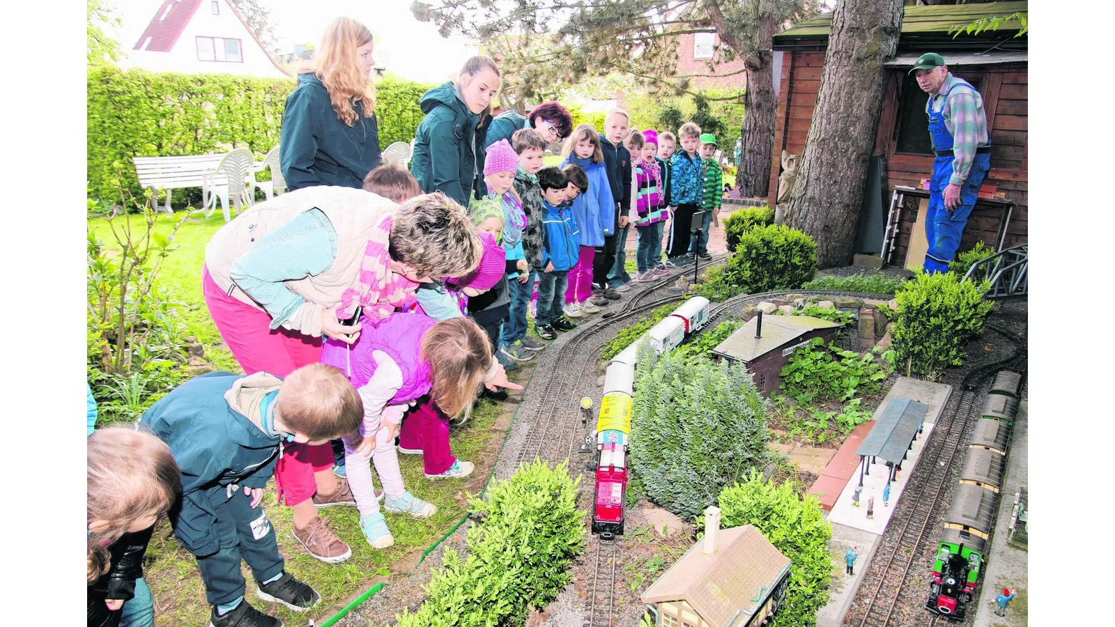 Besuch der Garteneisenbahn (Foto: gi)