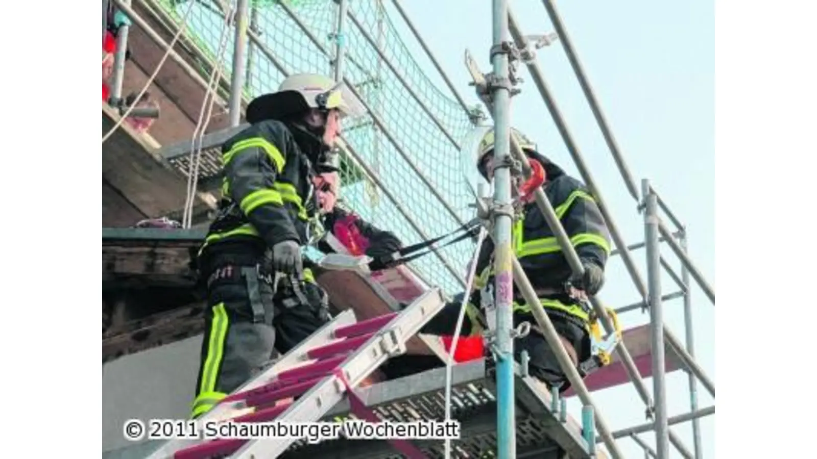 Dachdecker stirbt am Arbeitsplatz (Foto: red)