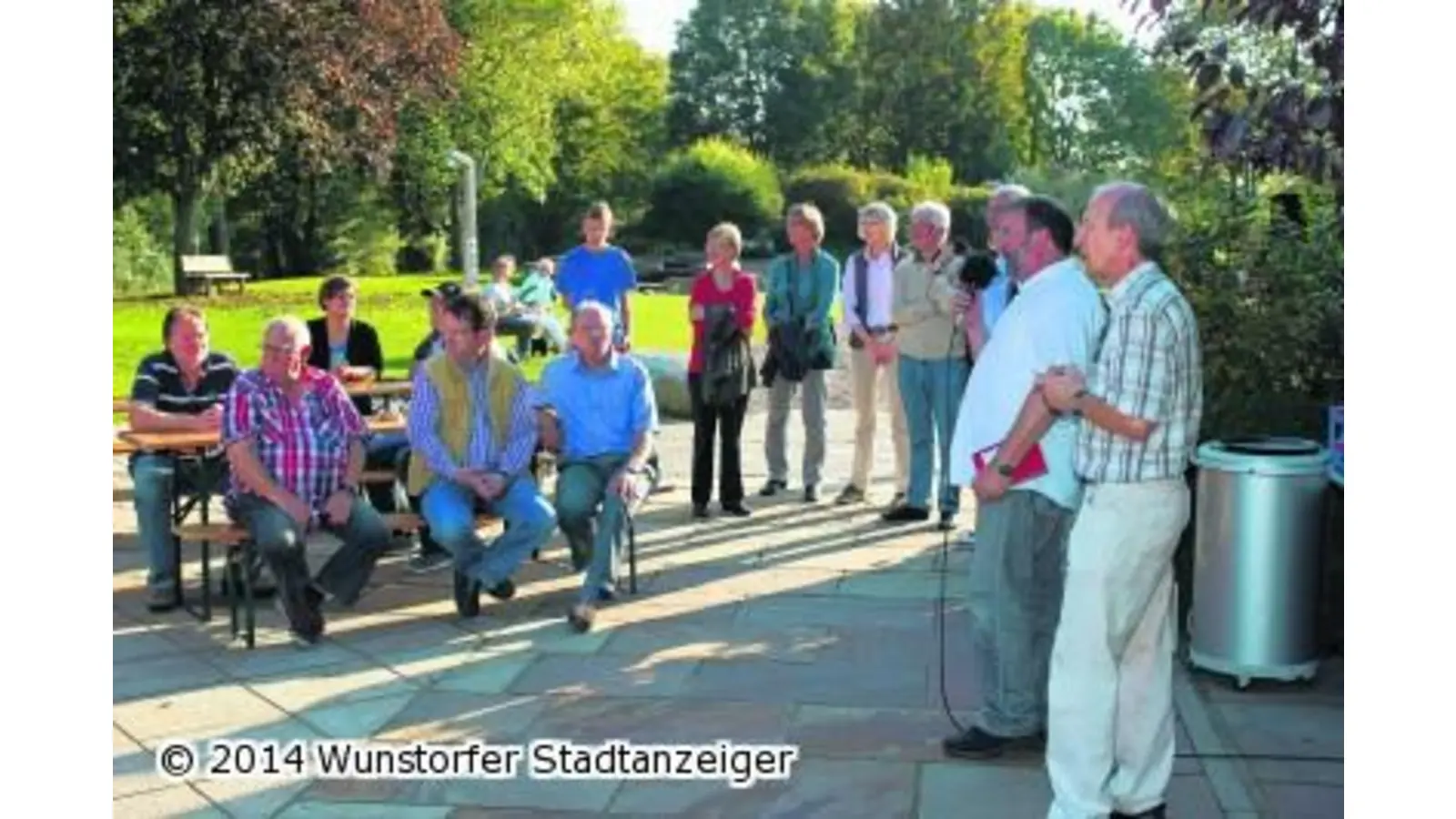 Nur wenig Besucher im Naturerlebnisbad (Foto: tau)