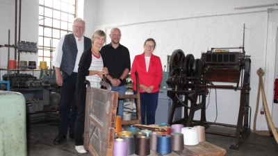 Organisieren den Tag des offenen Denkmals (v.li.): Monka Ahrendt, Volker Wehmeyer, Adrian Seegers und Lu Seegers. (Foto: wb)