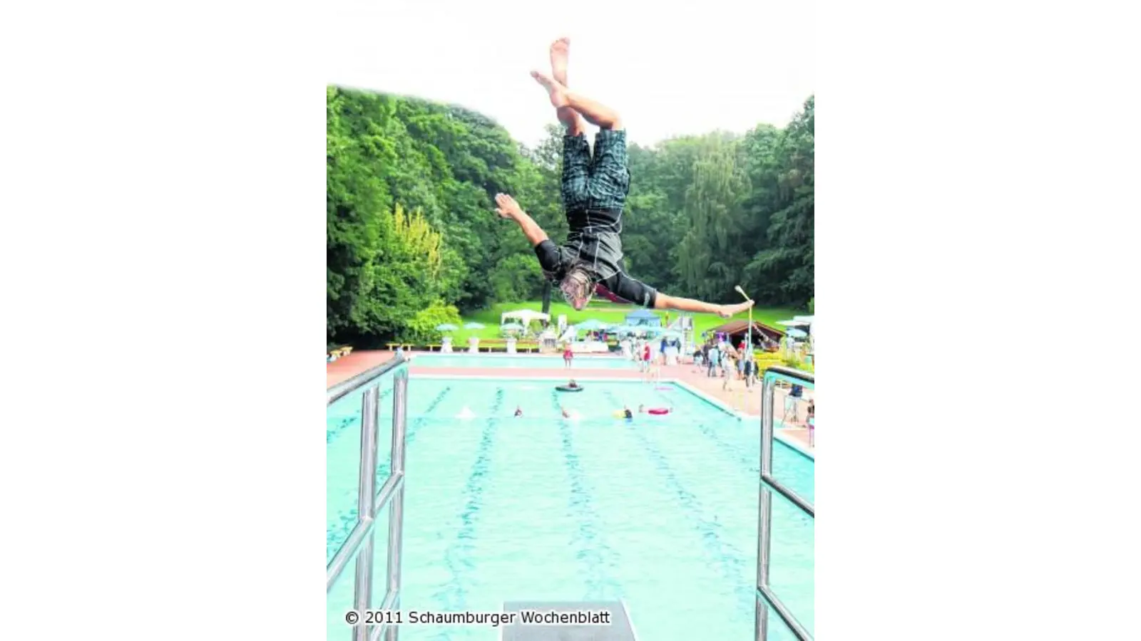 Badestart im Sonnenbrinkbad (Foto: bb)