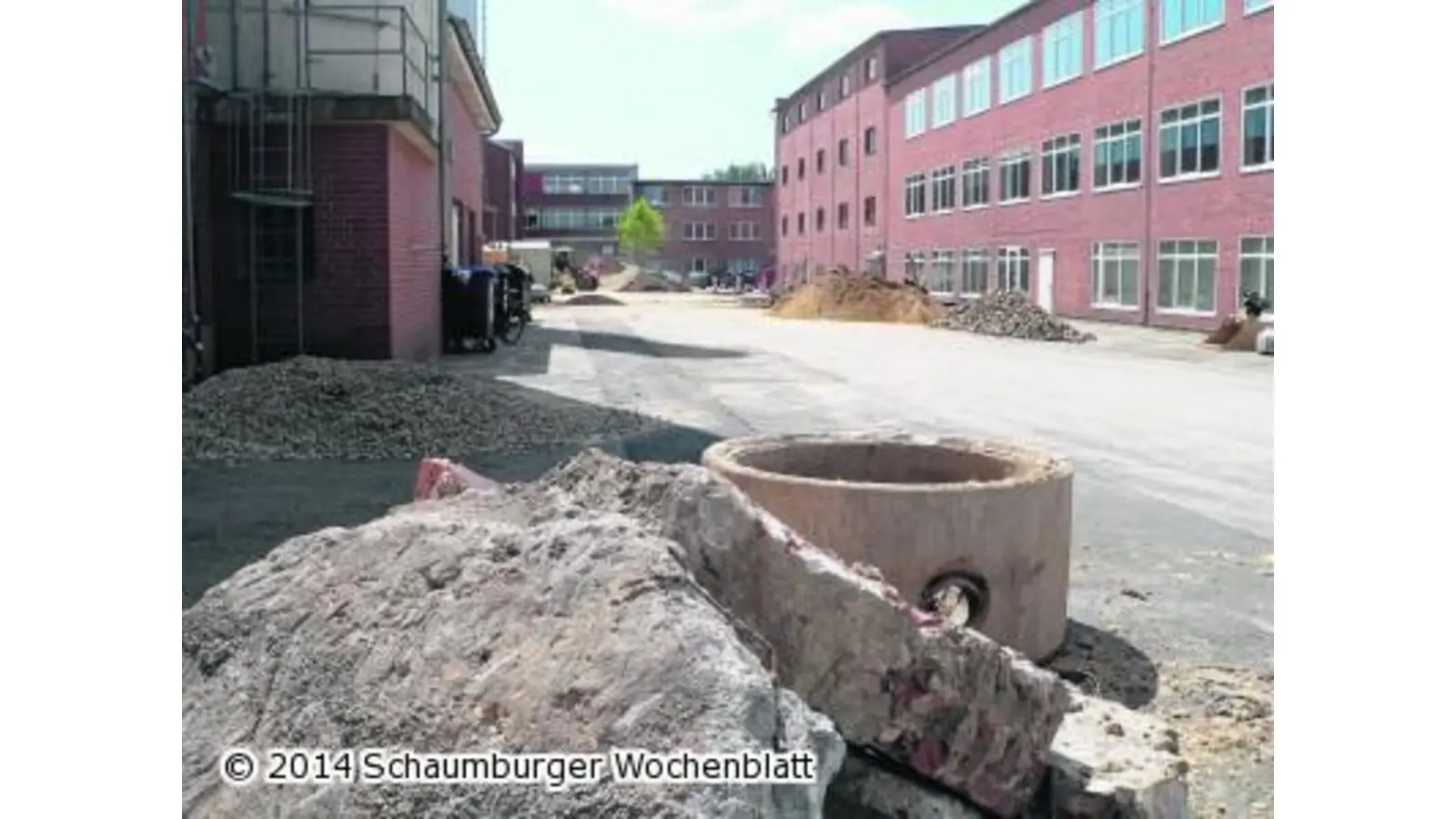 Straßenbau im Gewerbepark (Foto: al)