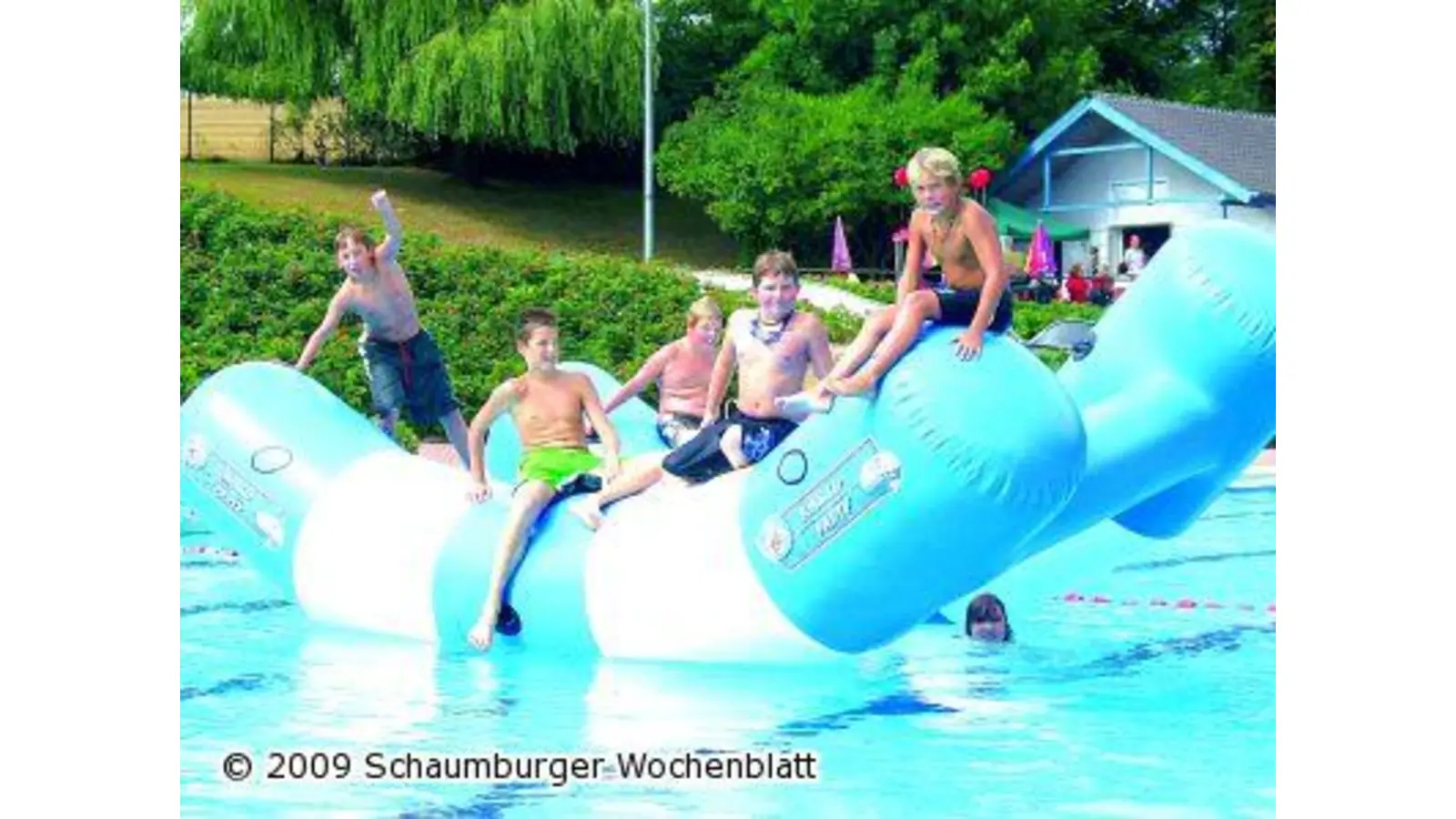 Badespaß mit der DLRG (Foto: tt)