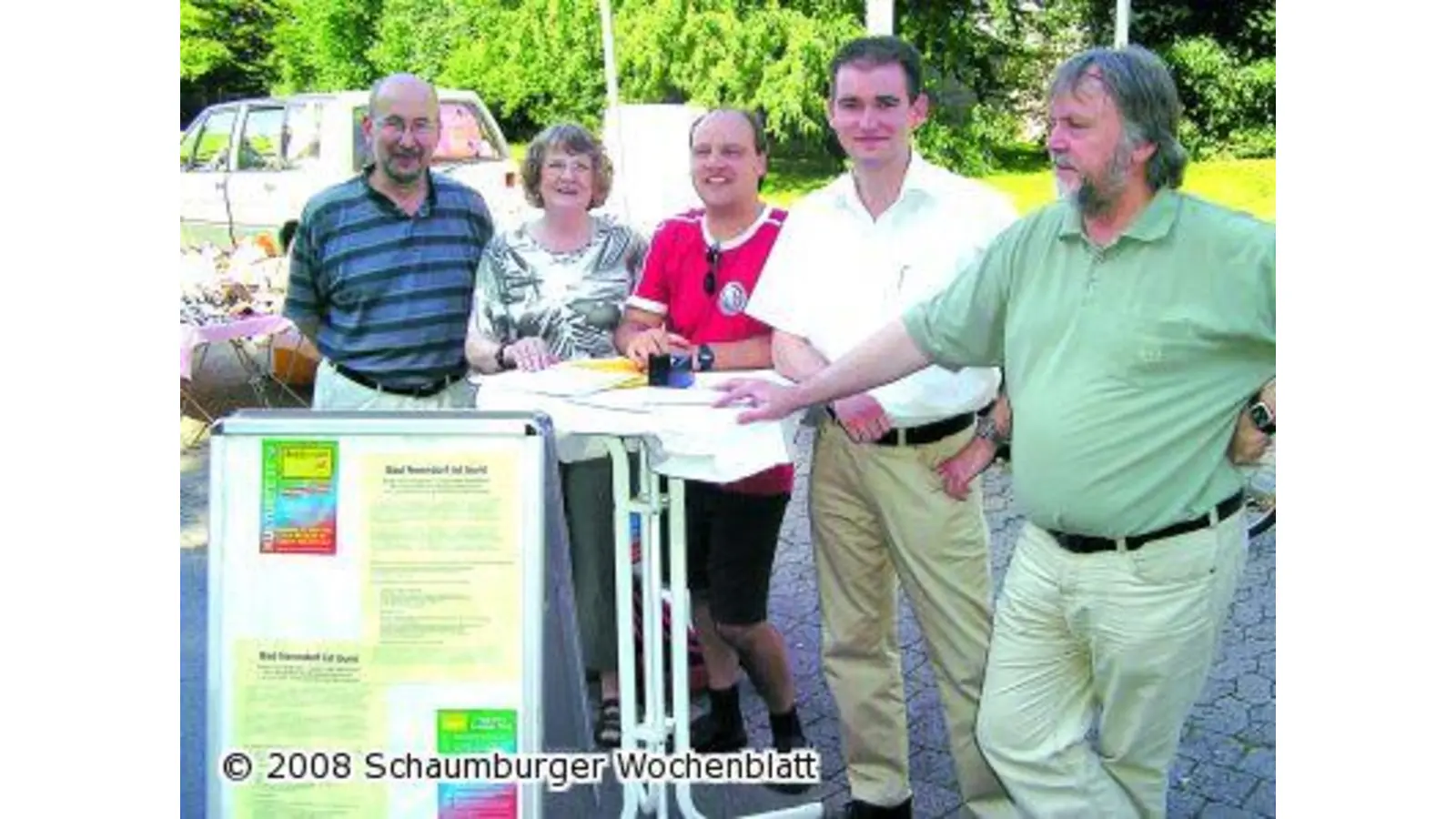 Informationen auf dem Wochenmarkt (Foto: red)