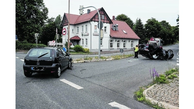 Spektakulärer Verkehrsunfall (Foto: jh)
