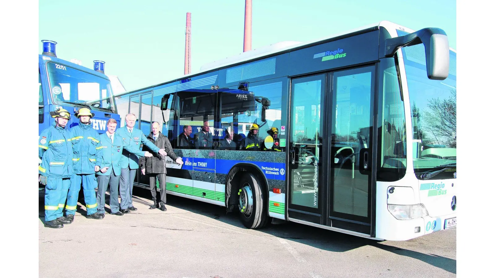 RegioBus unterstützt die THW-Werbung (Foto: gi)