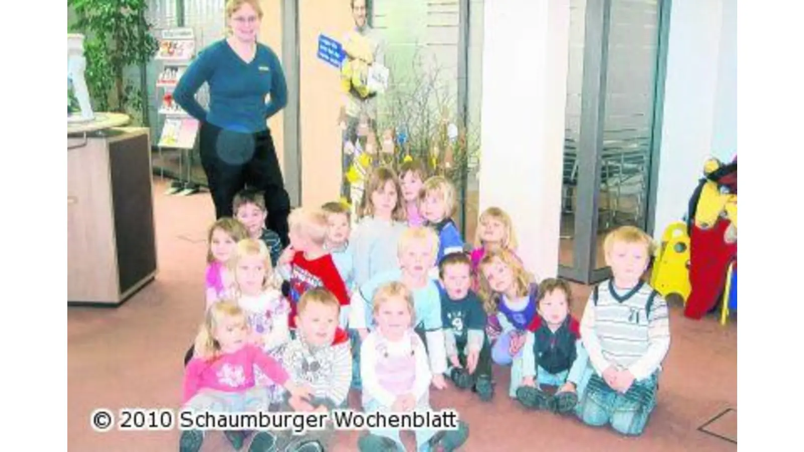 Kleine Igel helfen Meister Lampe (Foto: fa)