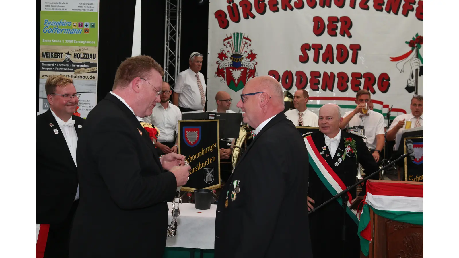 Unsere Bildergalerie zum Bürgerschützenfest in Rodenberg. (Foto: bb)