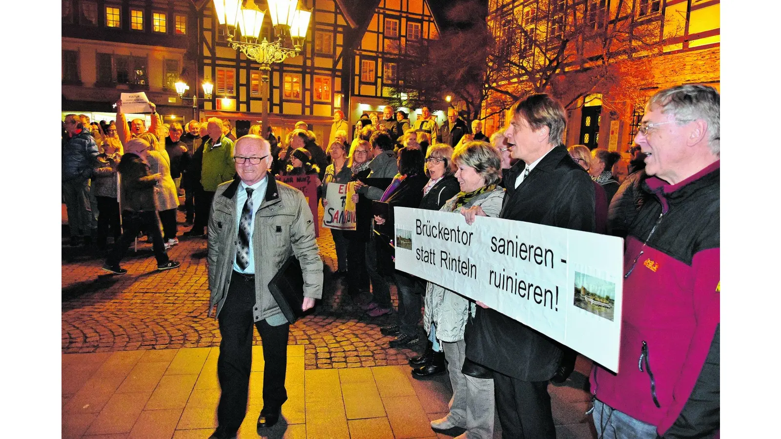 Rat lehnt Einwohnerbefragung zum jetzigen Zeitpunkt ab (Foto: red)