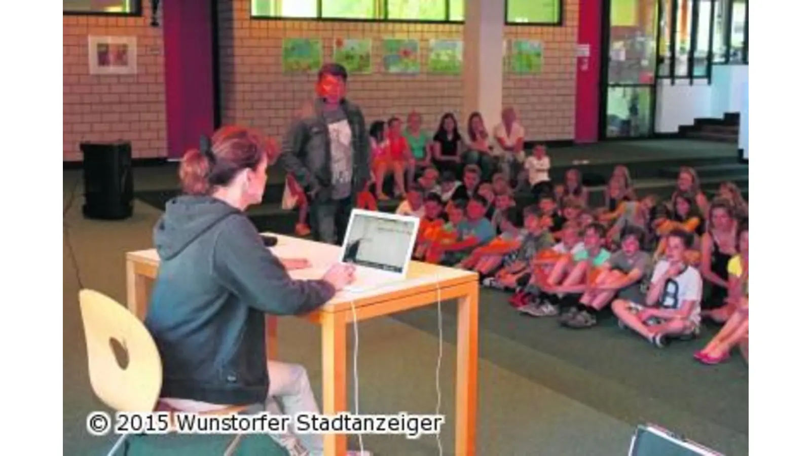 Doppelleben im Netz (Foto: tau)