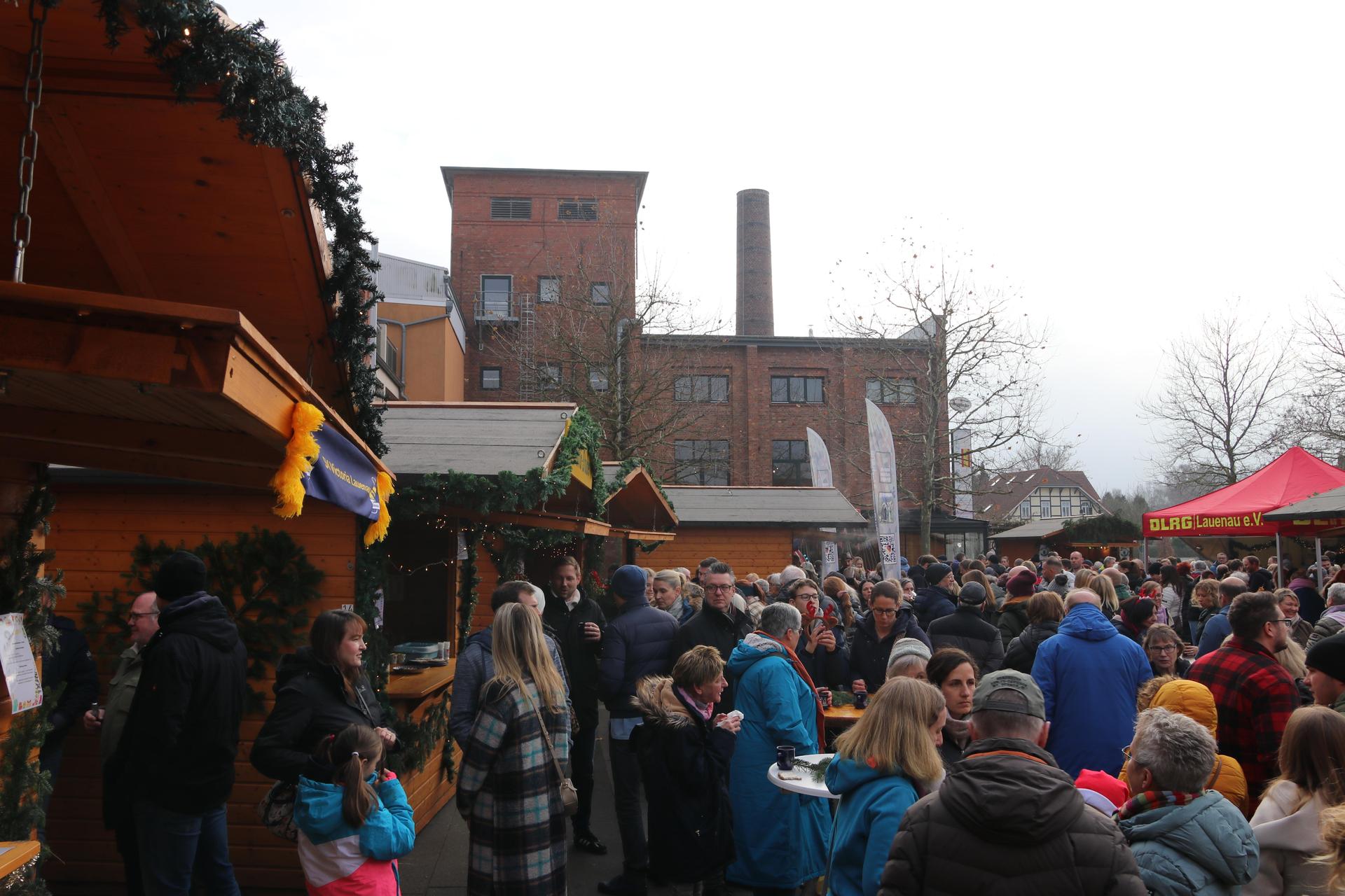 Weihnachtsmarkt in Lauenau (Foto: privat)