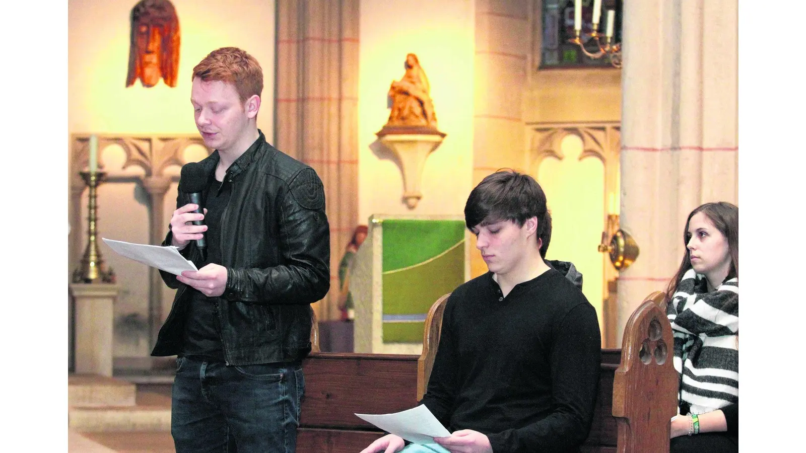 Schüler erinnern an Opfer des Völkermords (Foto: bb)