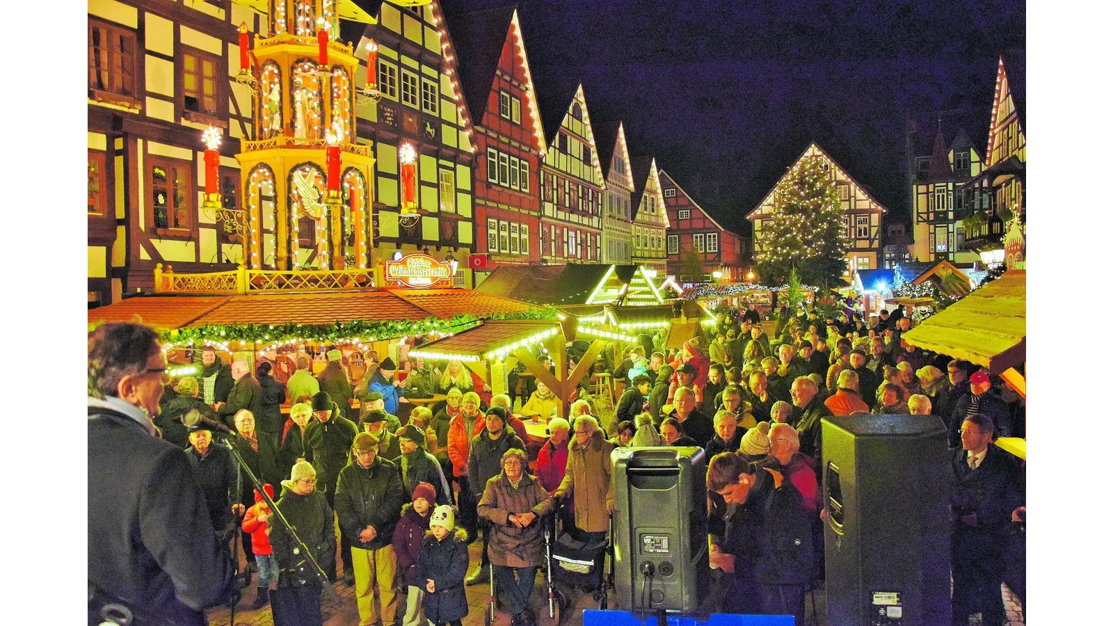 In der Innenstadt duftet es wieder nach Weihnachten (Foto: red)