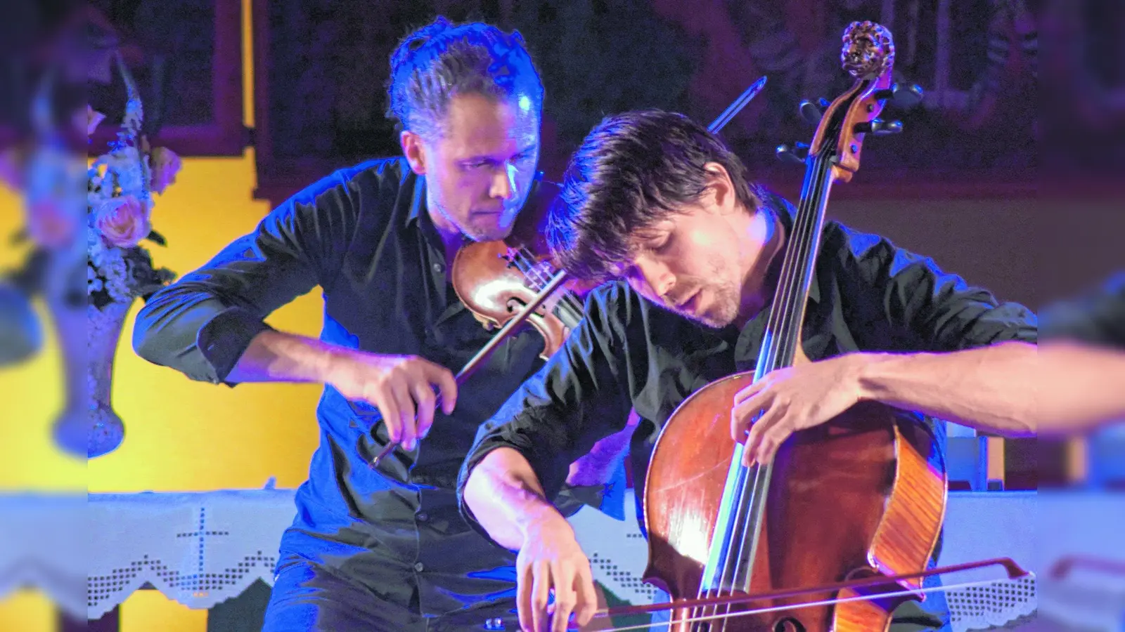 Wiener Duo begeistert mit Geige und Cello (Foto: red)