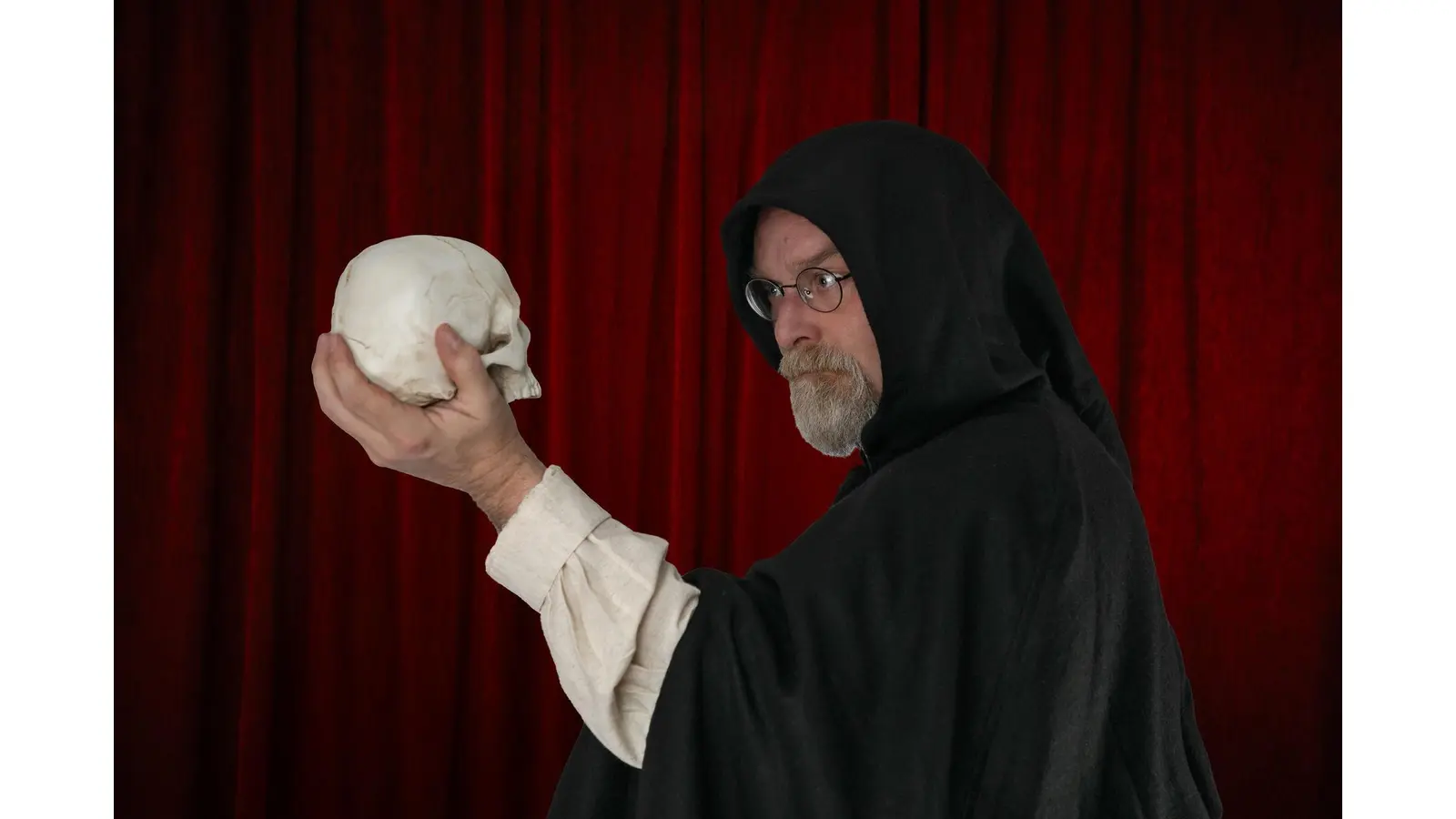 Markus Veith tritt mit „Shakespeare to go” in Wiedensahl auf. (Foto: Josefine Hüttig)