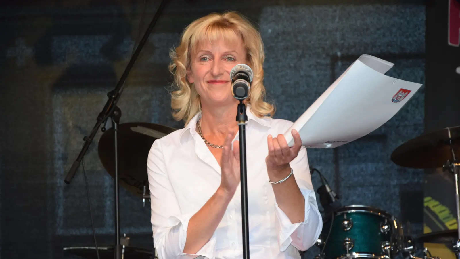 Bürgermeisterin Andrea Lange wird mit dabei sein, wenn es am 1. Juli im Rathaus heißt: „Politisches Speed-Dating” für Frauen. (Foto: ste)