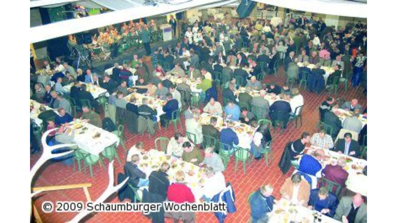 Beim Bürgerbataillon feiern Jung und Alt gemeinsam (Foto: red)