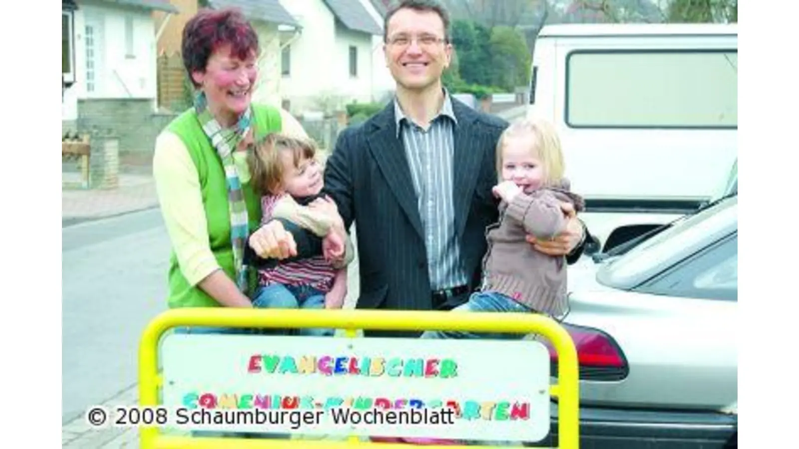 Tombola-Erlös für die Kindergartenarbeit (Foto: ste)