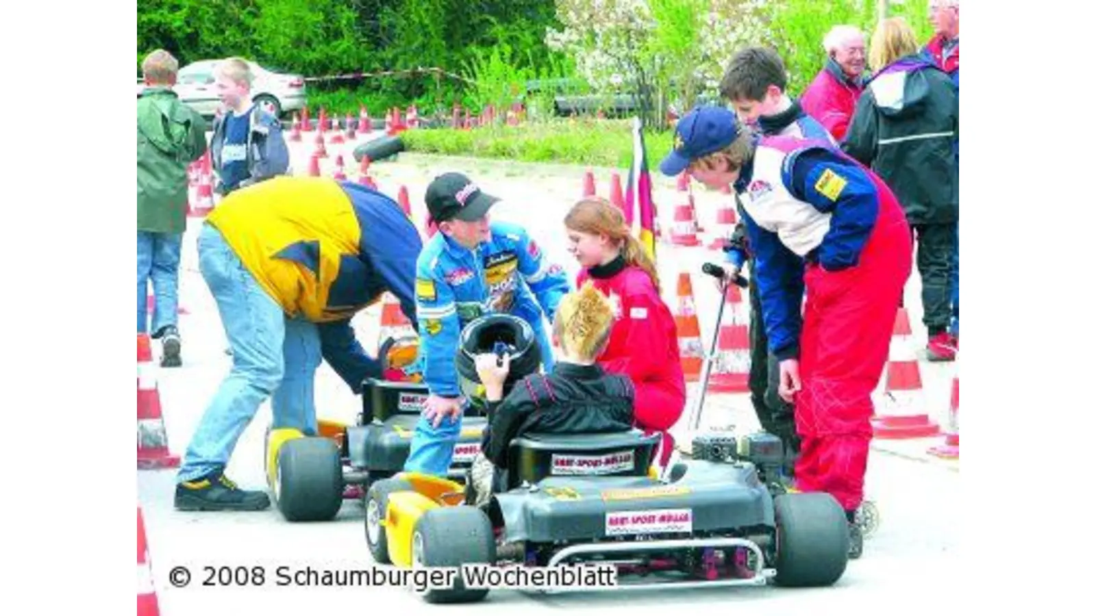 Sonntag Kartslalom an der Weserbrücke (Foto: km)