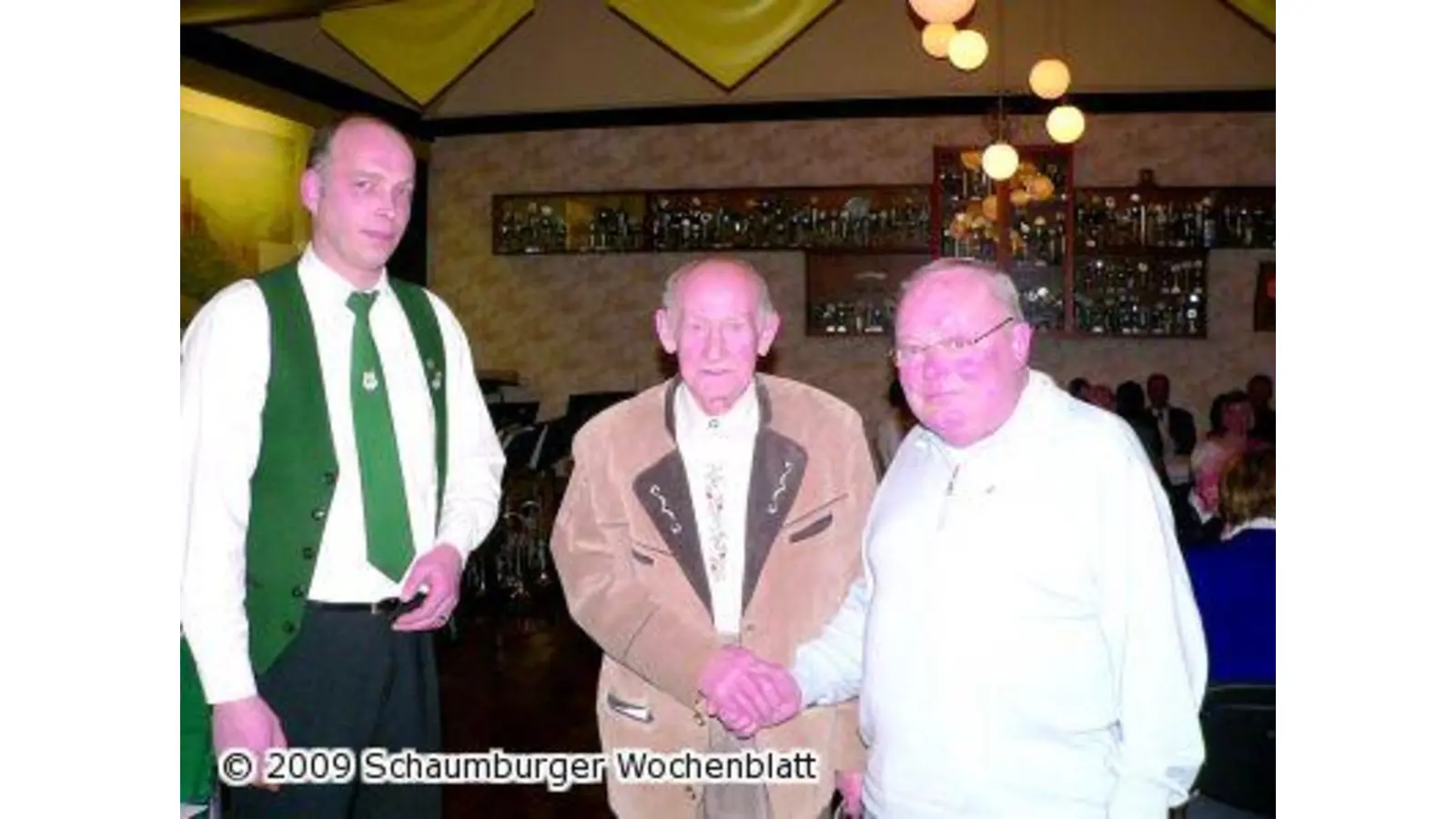 Drei Jugendliche am Tenorhorn (Foto: al)